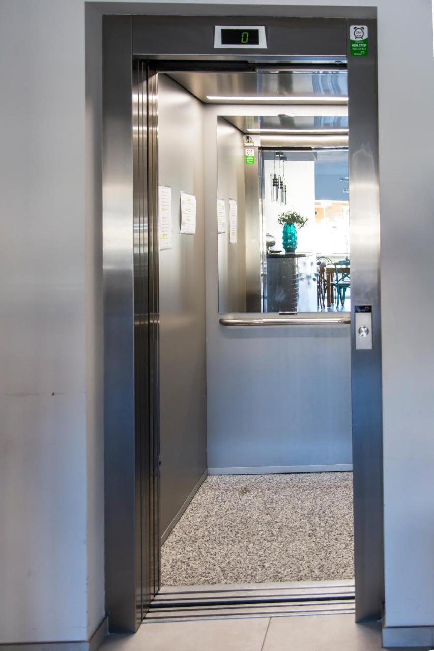 Apartamentos Sofia เบนิดอร์ม ภายนอก รูปภาพ