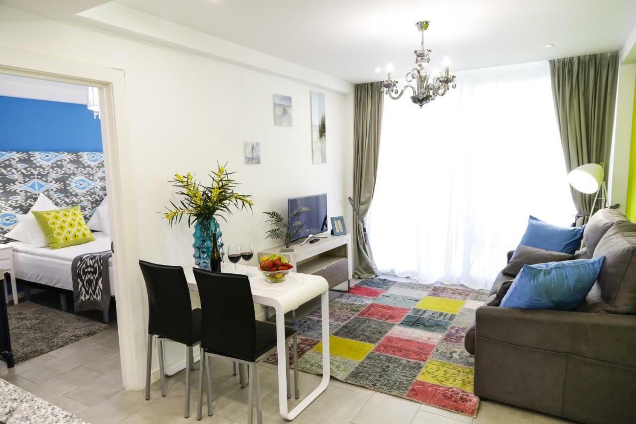 Apartamentos Sofia เบนิดอร์ม ภายนอก รูปภาพ